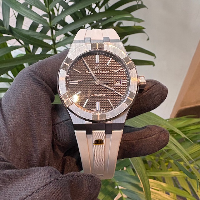 モーリスラクロア　アイコン　オートマティック　42mm モーリス・ラクロア【MAURICE LACROIX】アイコン
